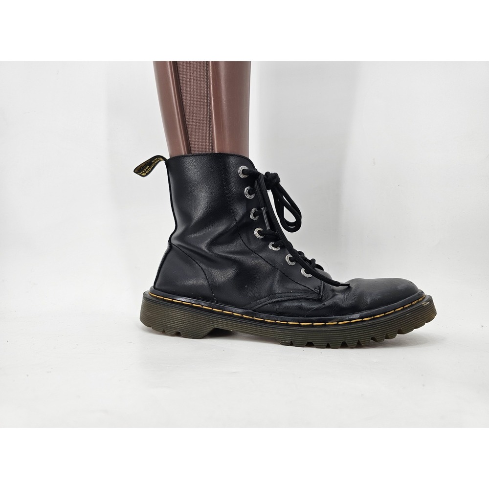 Dr Martens Luana Boots Women's 8 Black Leather Lace Up Comfort Combat Booties